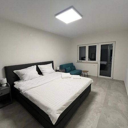 Casa Mira Apartments Ližnjan Esterno foto