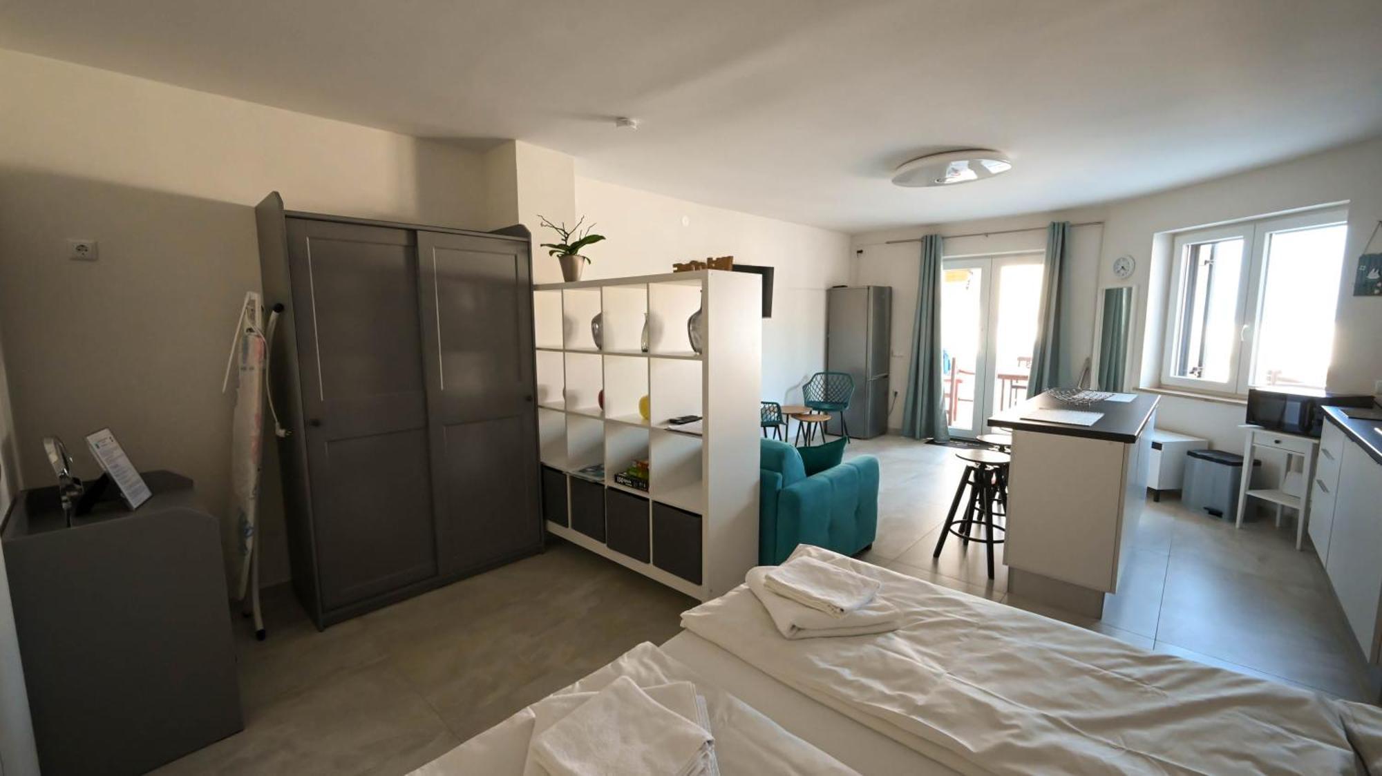 Casa Mira Apartments Ližnjan Esterno foto