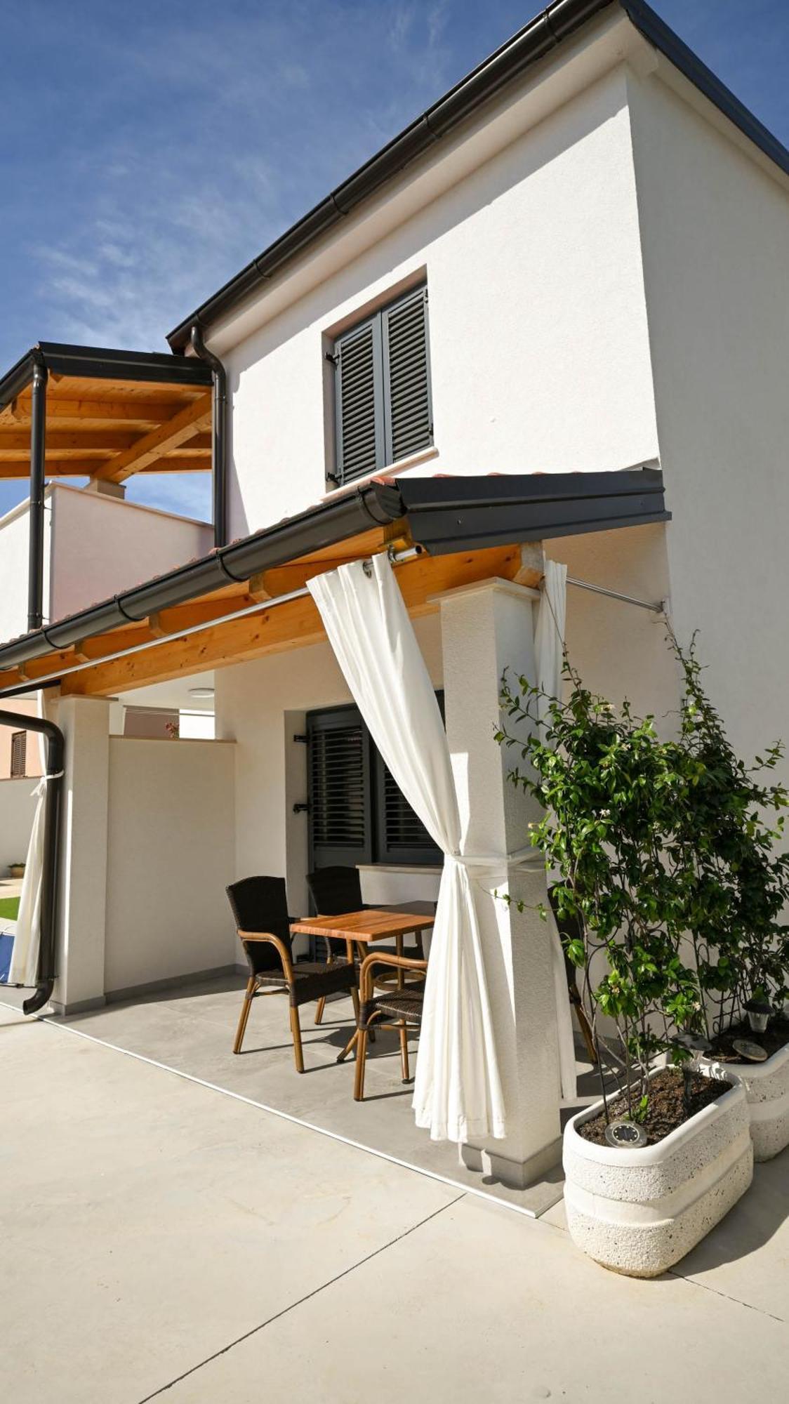 Casa Mira Apartments Ližnjan Esterno foto